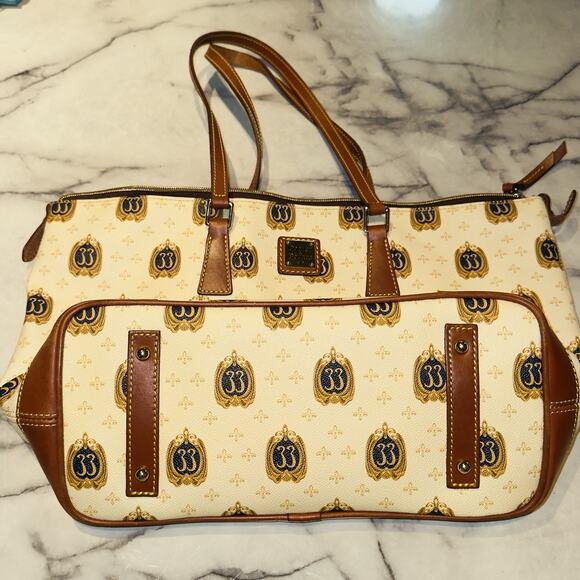 RARE 2015 Club 33 Logo Shopper Dooney & Bourke Handbag Tote Bag Limited Ed Parks - Picture 2 of 9